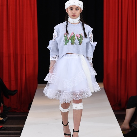 Meet your Posher, Oshay - Picture 10 of 16